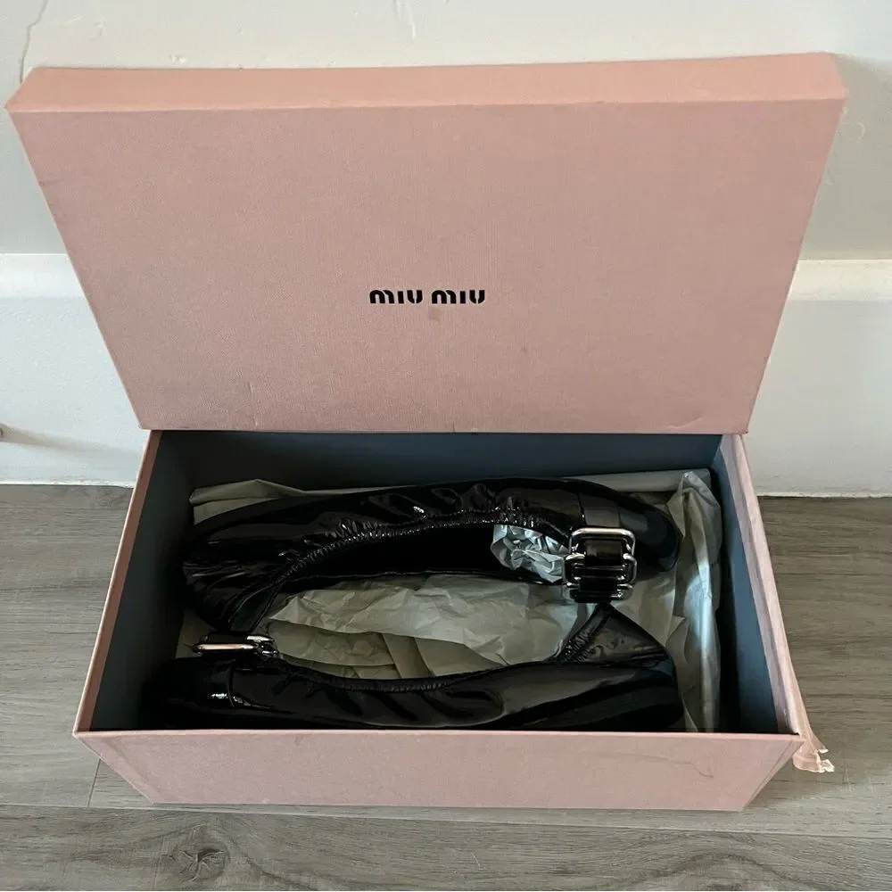 NIB vintage Miu Miu black patent flats with silvertone buckle hardware sz 11